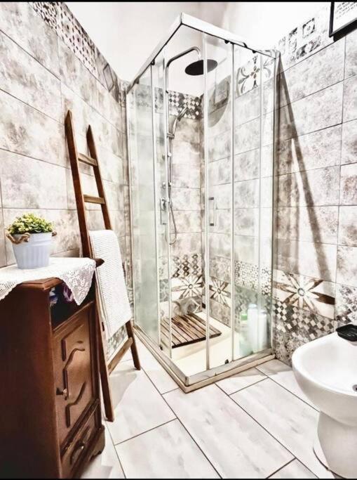 Casa Torino Noe - Graziosa Suite Vicino Al Centro Esterno foto